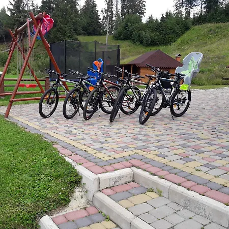 Lisoviy Zatyshok, Z Vidkrutum Litnim Baseynom,чан-джакузі * Slavske